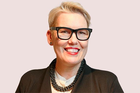 Ms Susan Emerson