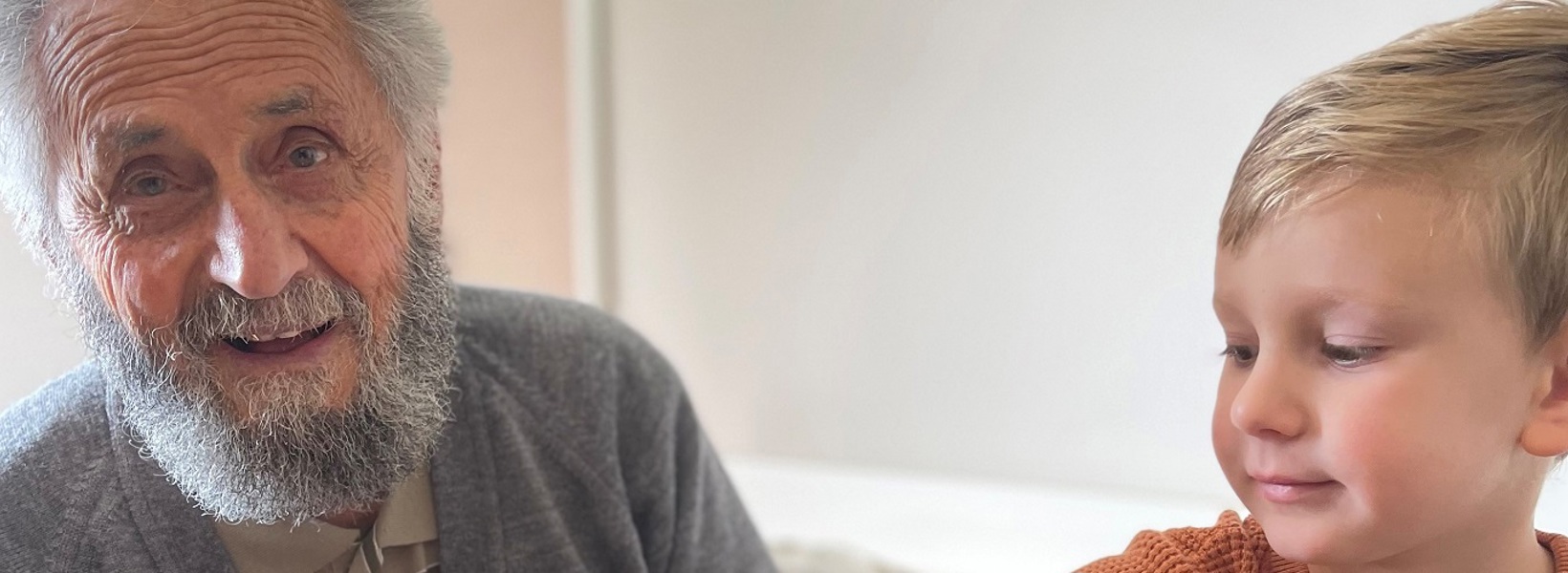 Aged care residents teach a lifetime of skills to children Aged care residents teach a lifetime of skills to children