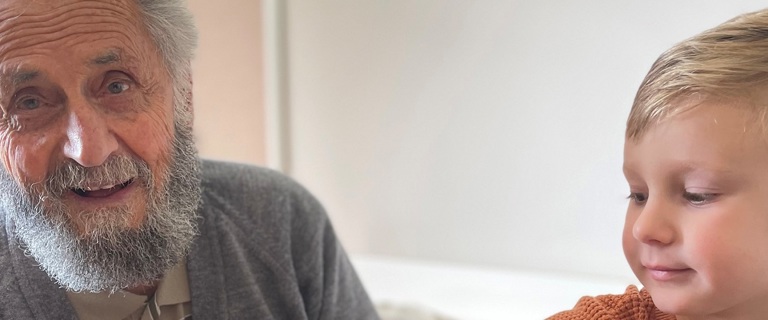 Aged care residents teach a lifetime of skills to children Aged care residents teach a lifetime of skills to children