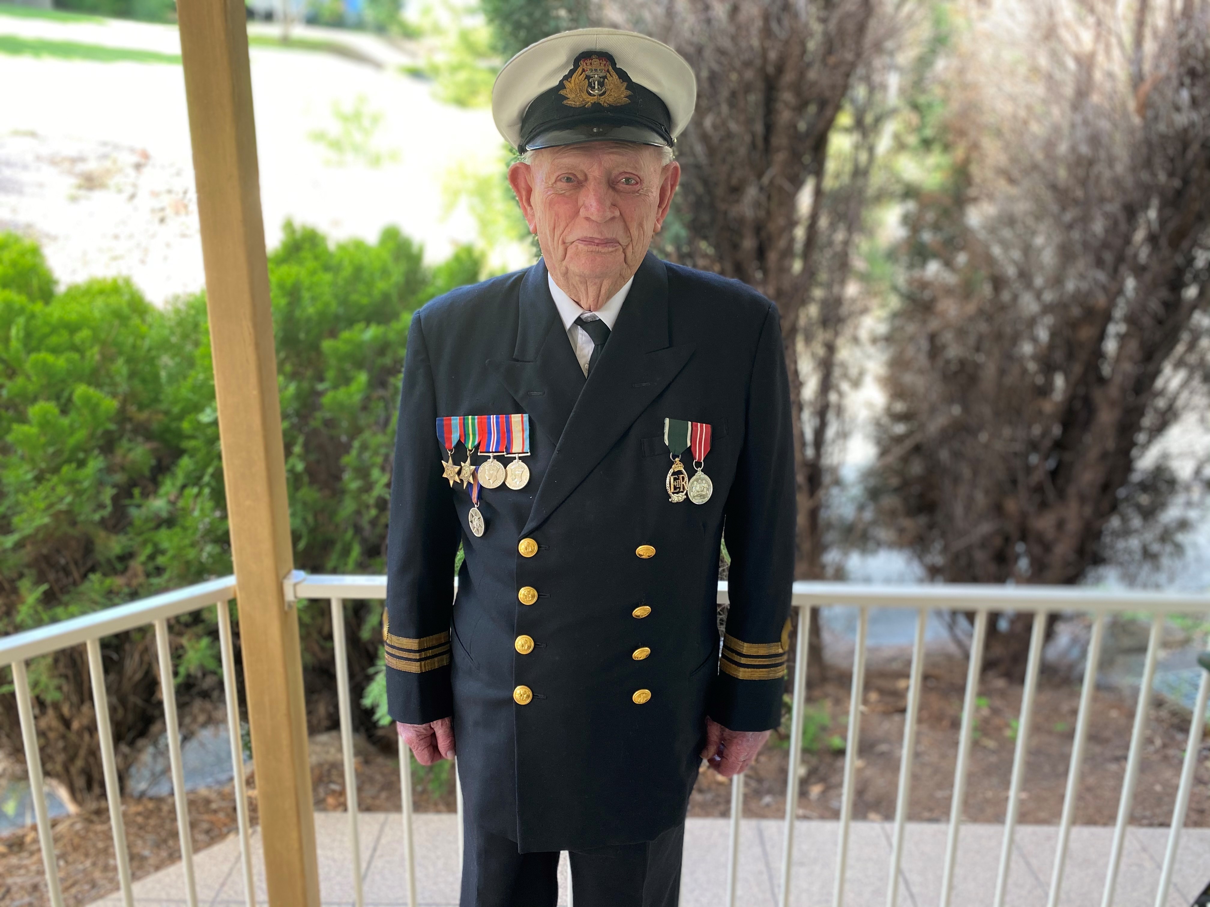 Fairview_ Gordon James navy lieutenant commander.jpg