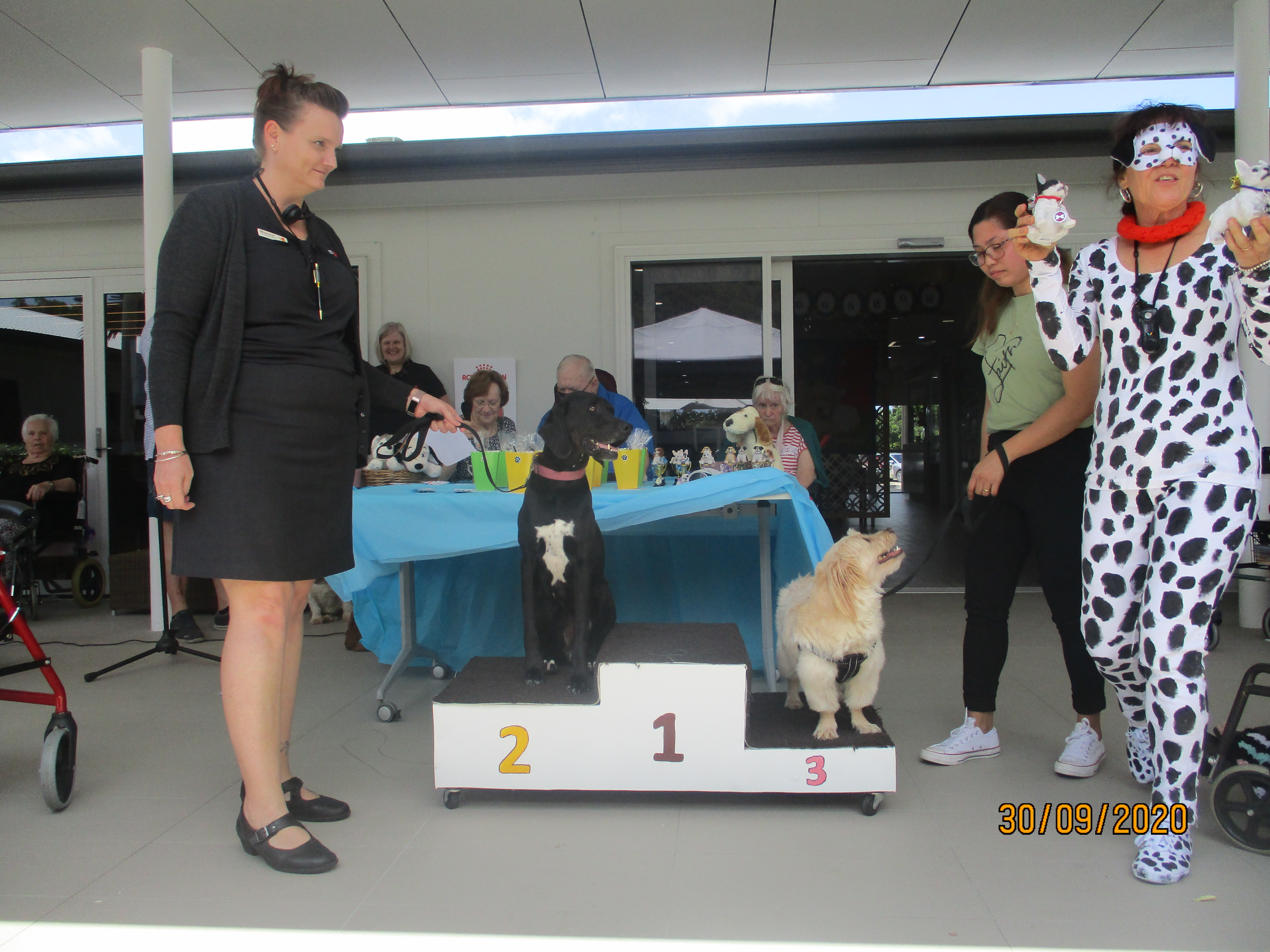 Glendale dog show podium (2).JPG