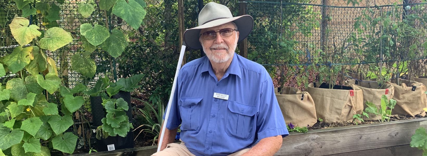 Tantula Rise RL - neil gardening (7).JPG Tantula Rise RL - neil gardening (7).JPG