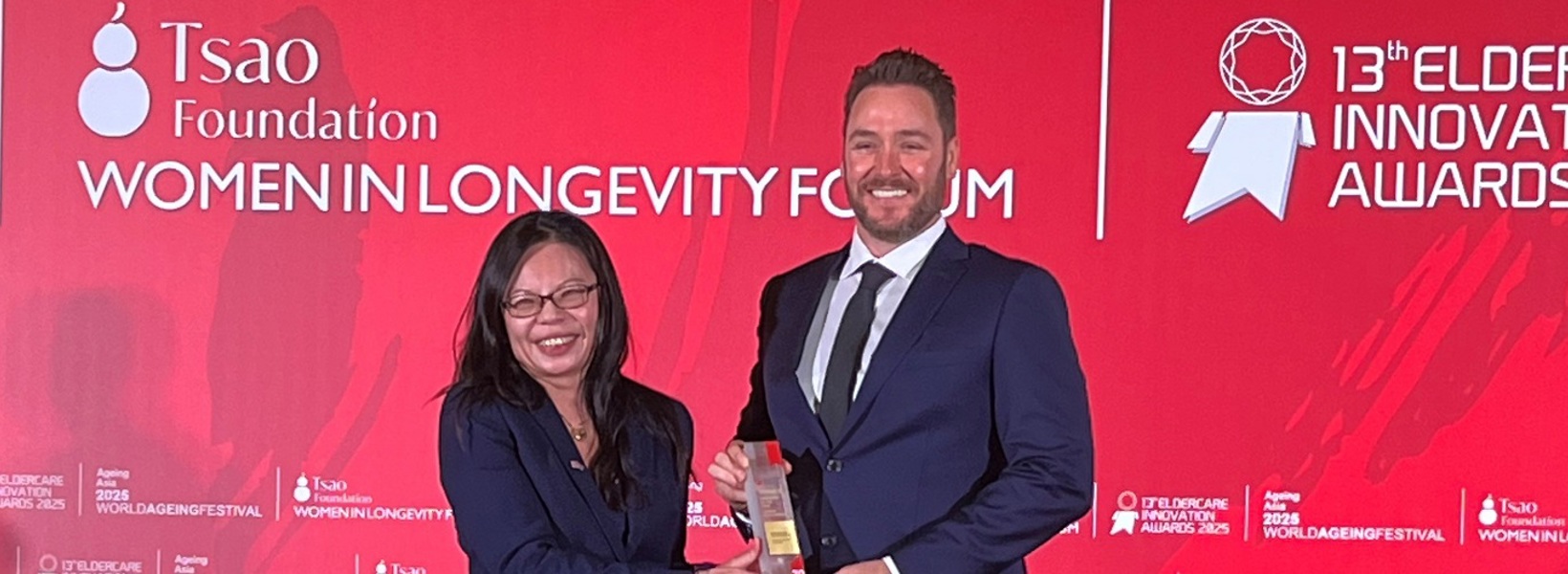 Bolton Clarke Chief Operating Officer Residential Aged Care Glenn Hancock accepting the award Bolton Clarke Chief Operating Officer Residential Aged Care Glenn Hancock accepting the award