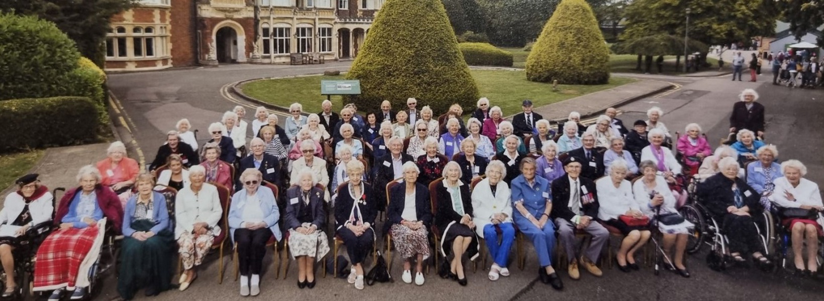 Christine at the 80th war reunion at Bletchley Park (2).jpg Christine at the 80th war reunion at Bletchley Park (2).jpg