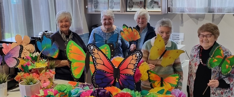 flowers 1400x500.jpg flowers 1400x500.jpg