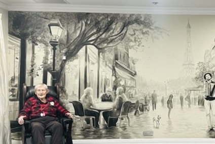 Hans with the Paris mural_.jpg Hans with the Paris mural_.jpg