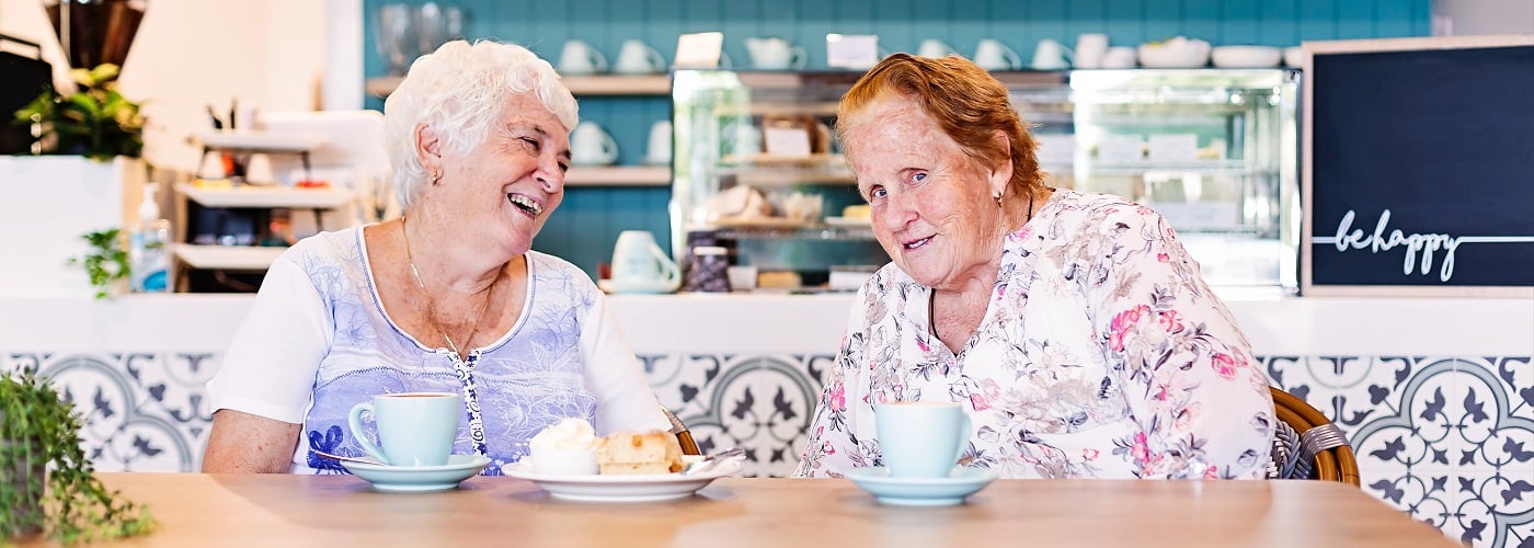 Carmen and Margaret at the Jacaranda Cafe
