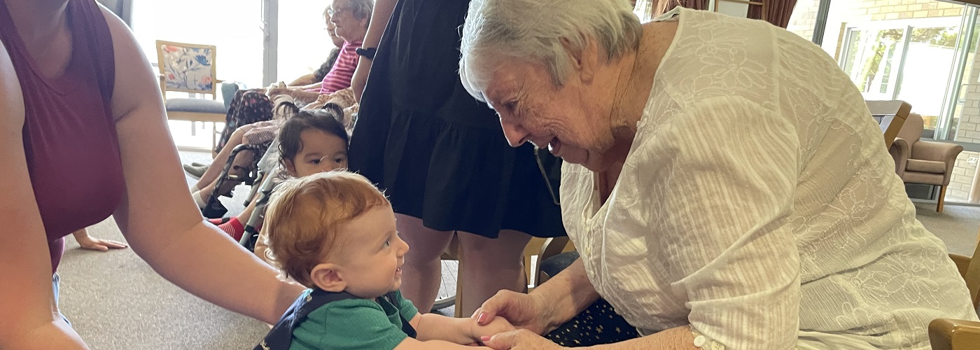 Mums and Bubs session_.jpg