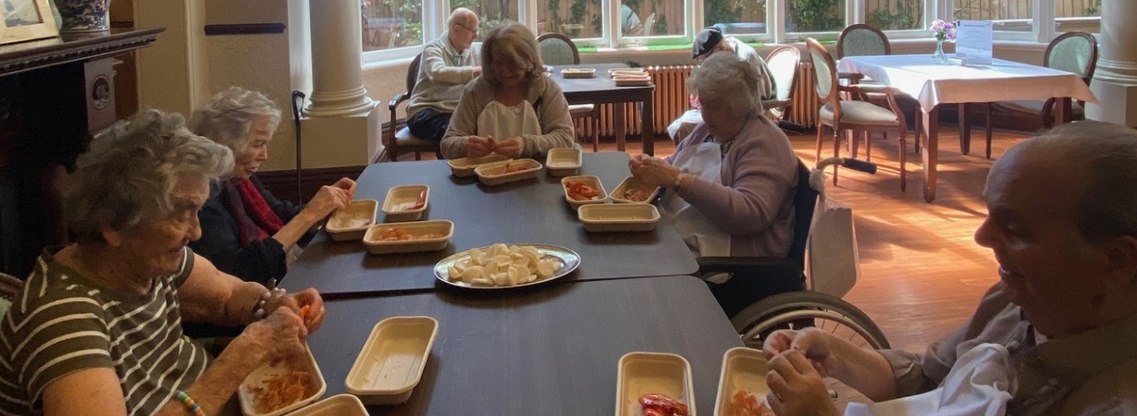 Prawn Day at Montclaire.jpg Prawn Day at Montclaire.jpg