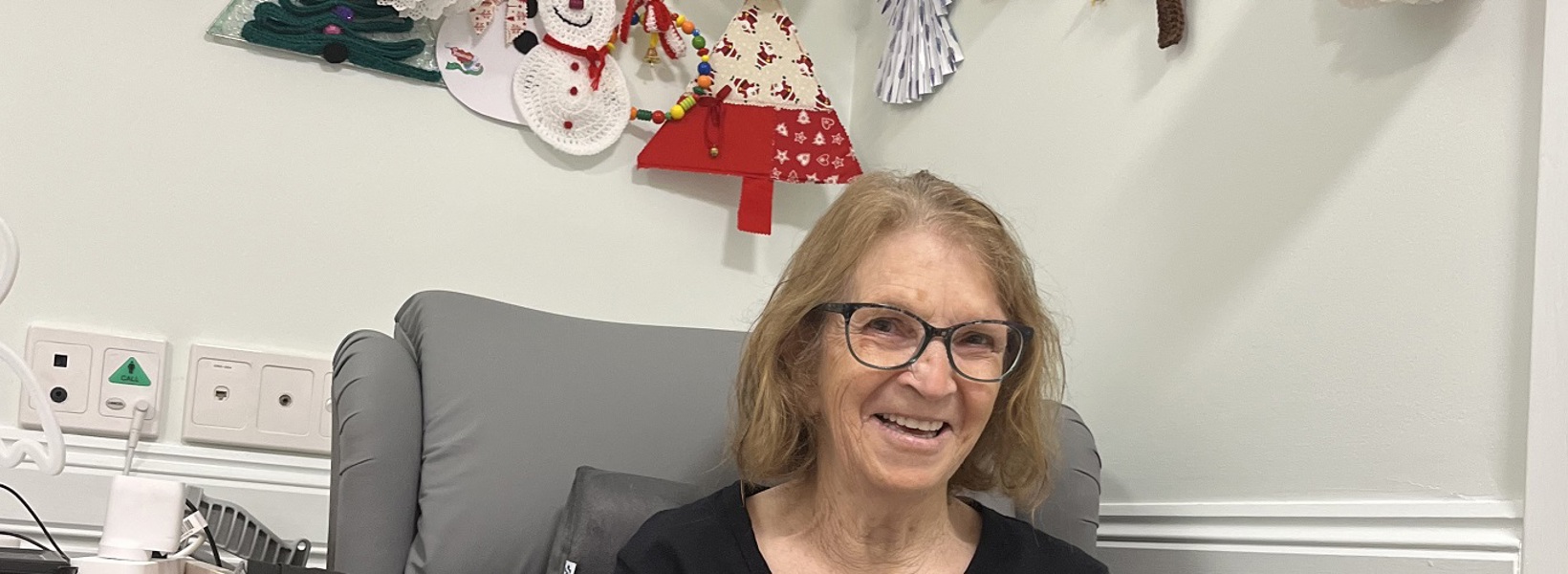 Steph made 90 door hangings.jpg Steph made 90 door hangings.jpg