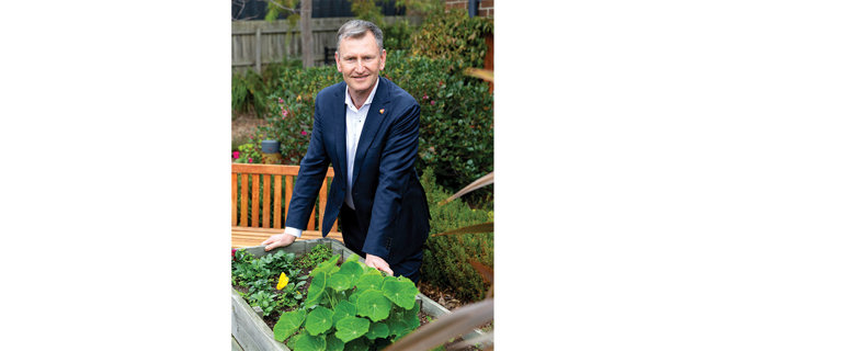 BoltonClarke0725_97 Banner White 002B.jpg BoltonClarke0725_97 Banner White 002B.jpg