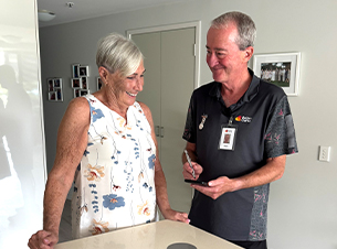 PCWs Vicki and Mark scheduling their next visits with Baycrest residents.