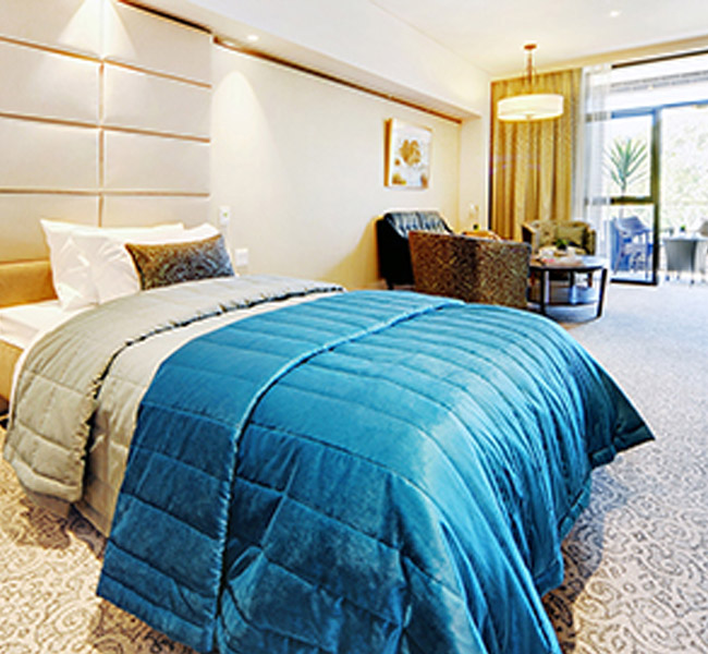 Extra large single large balcony - Greenwood.jpg