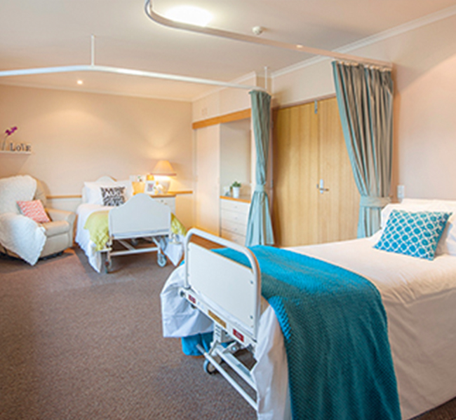 Companion double - private ensuite - Hillside.jpg