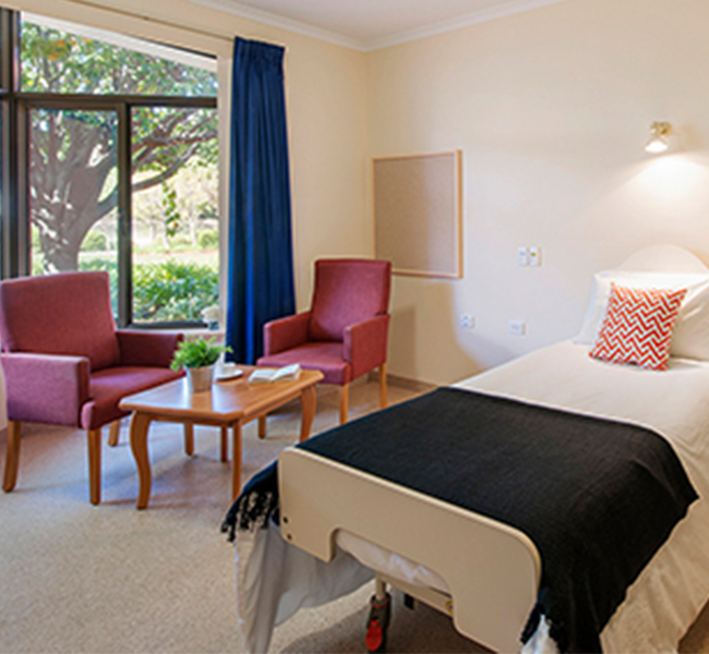 Single room - premium large - Marten.jpg