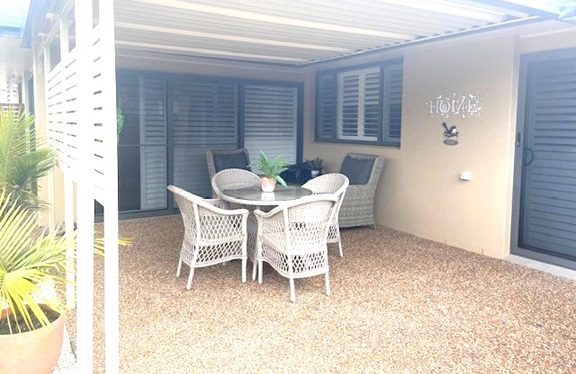 V2 Broadwater Outdoor living area.jpg