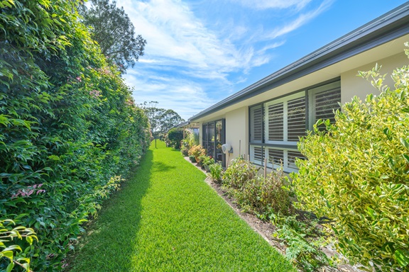 Broadwater Gardens - unit 28